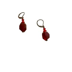 Earrings | Dangle Burgundy and Red Black Hardware Minimal